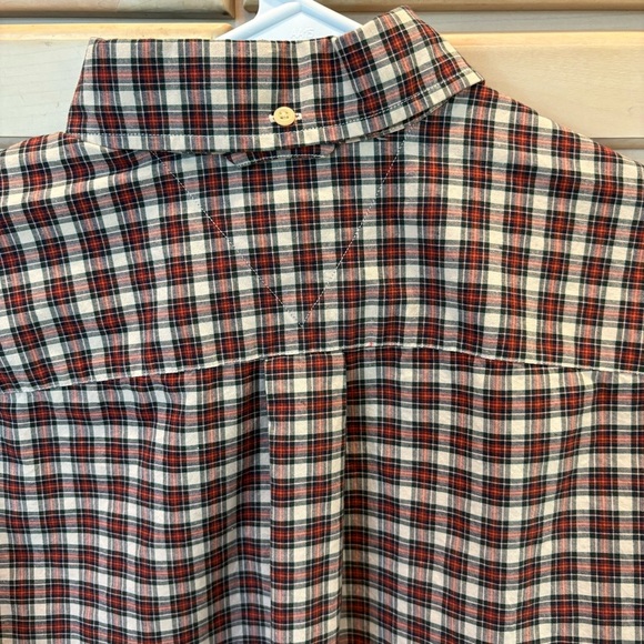 Men's Tommy Hilfiger cream, red & navy plaid button down shirt  | men’s small - Picture 6 of 7